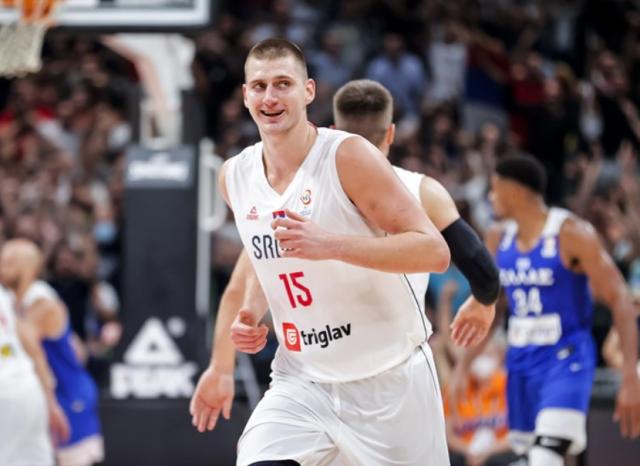 开云官网-两位MVP互飙+多人伤退 塞尔维亚主场血战力阻希腊